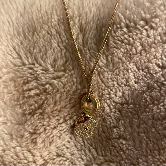 PANDORA- Adjustable chain and charm - Picture 1 of 5